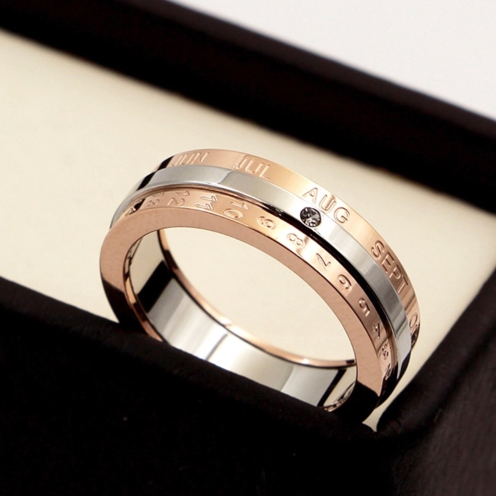 Rotating Date Ring - Picture 5 of 5
